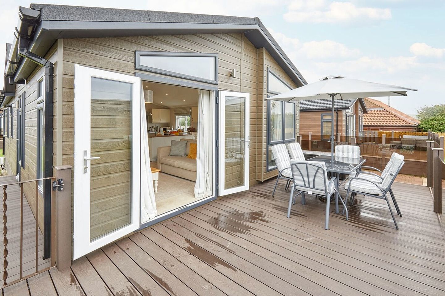 Cozy Spacious Lodge in Runswick for an Unforgettable Family Adventure on the Yorkshire Coast in England