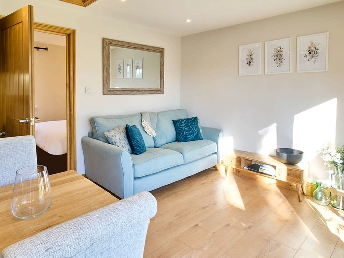 Vacation Rentals (United Kingdom, --, England)