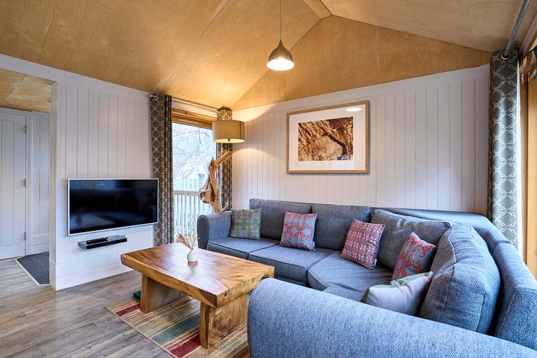 Cabins (United Kingdom, Wareham, England)