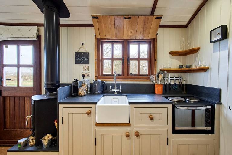 Tiny Houses (United Kingdom, --, Wales)