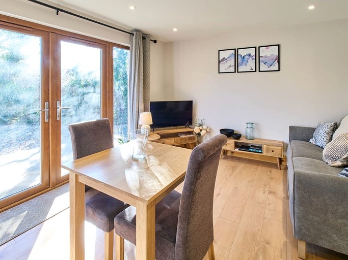Vacation Rentals (United Kingdom, --, England)