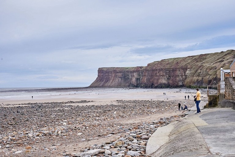Huts (United Kingdom, --, England)