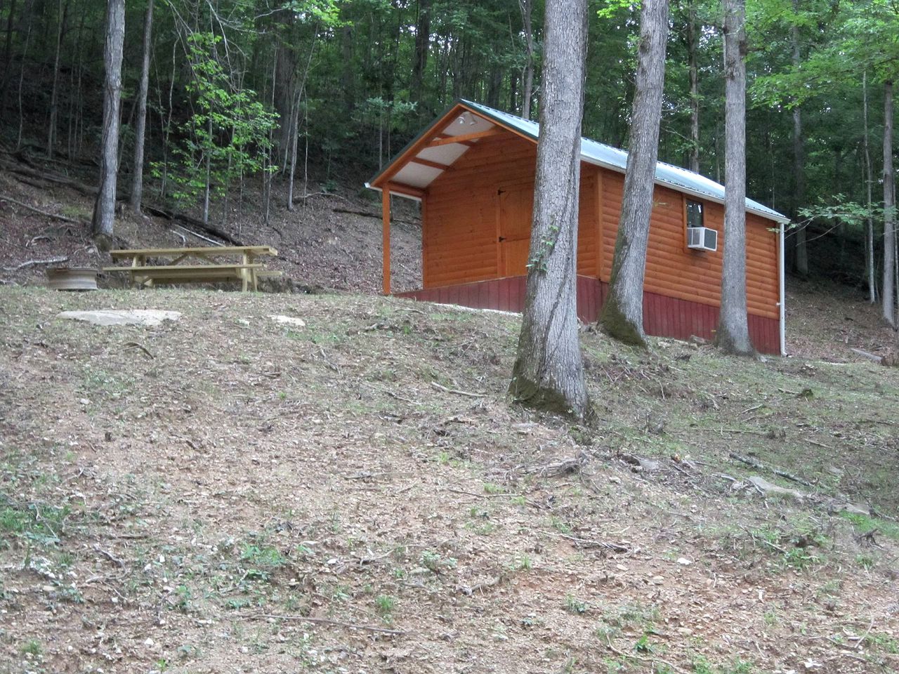 Cabins (Beattyville, Kentucky, United States)