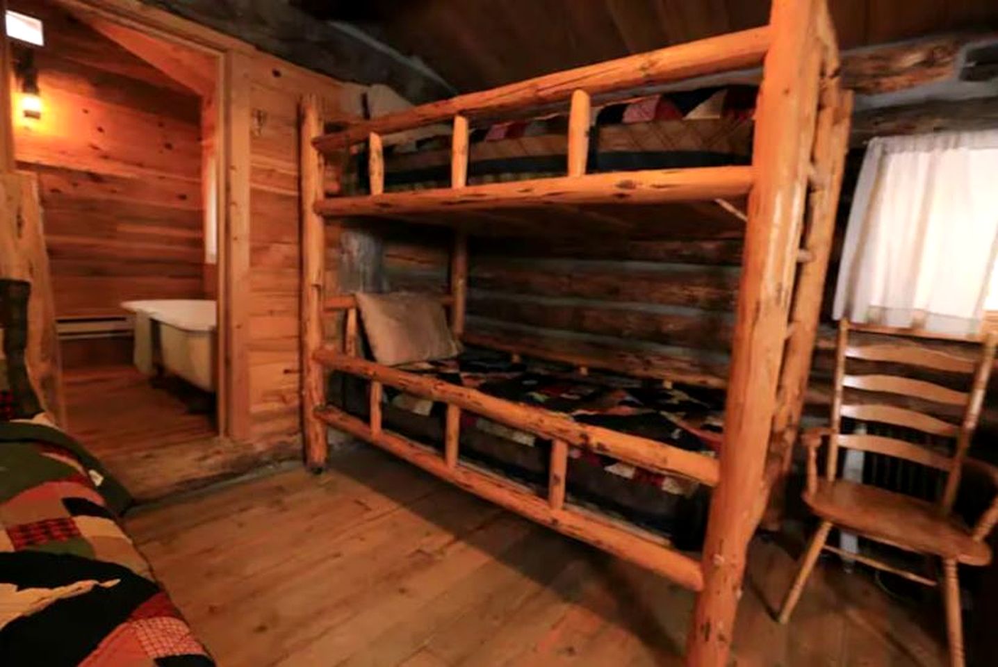 Cozy Cabin Rental with Vintage Claw Tub near Steamboat Springs, Colorado