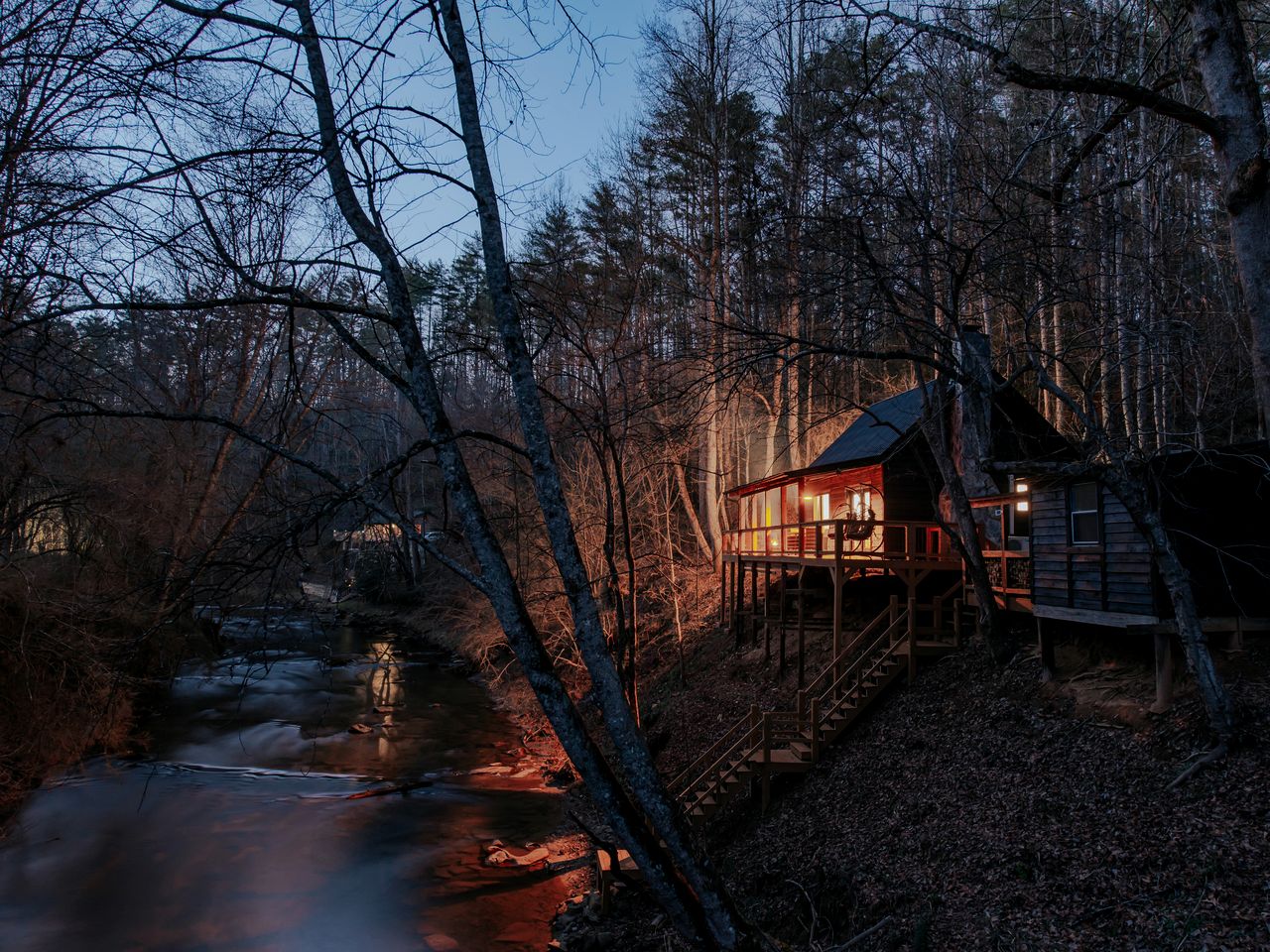 Creekfront Tiny Cabin with Hot-Tub and Fire Pit in Georgia