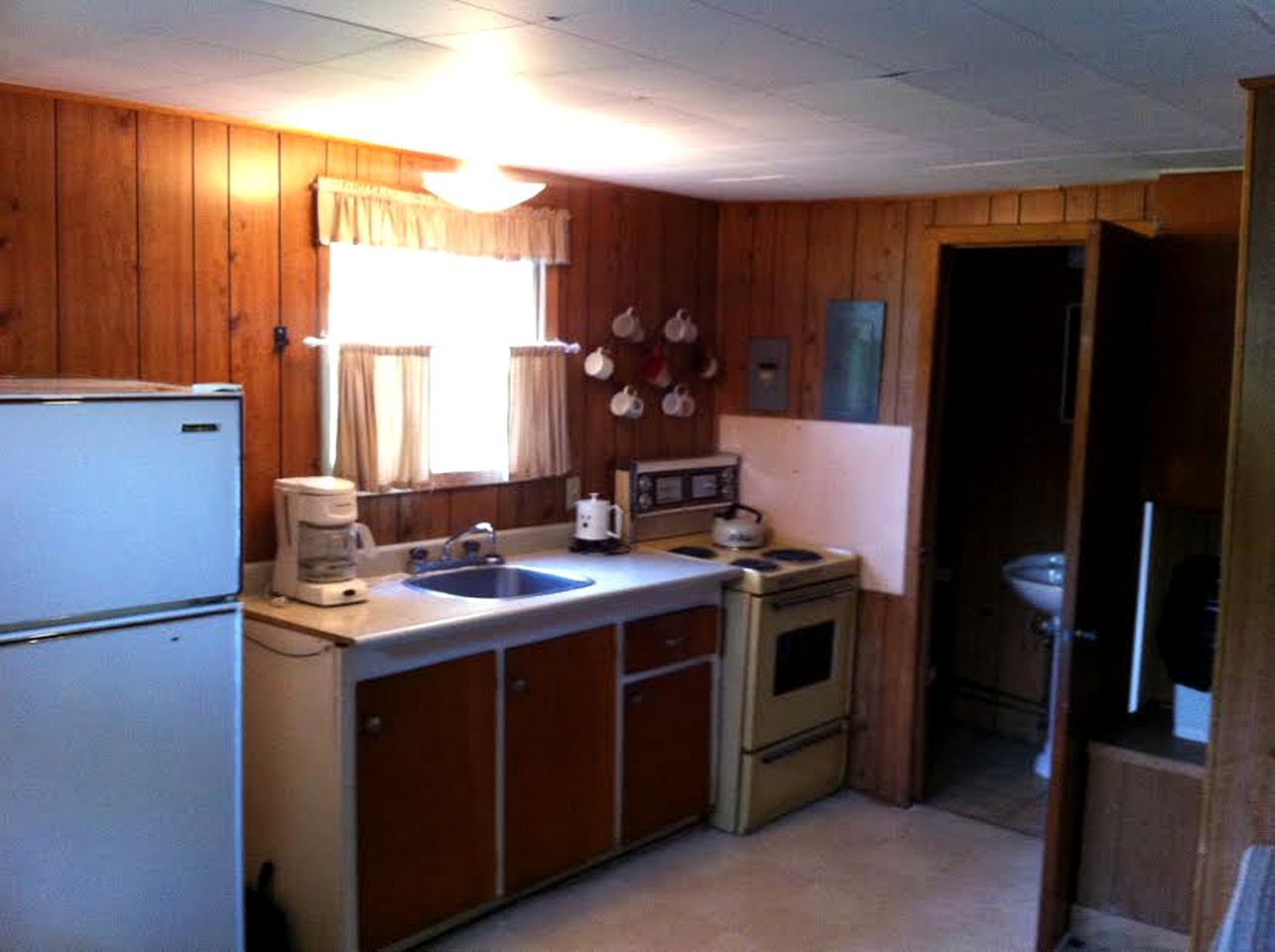 Cottages (Sebright, Ontario, Canada)
