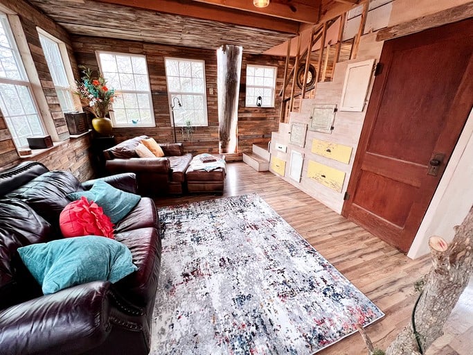 Creekside Tree House with Private Pool in Celeste, Texas, for Memorable Glamping Stays in the South | Tree Houses (Celeste, Texas, United States of Am