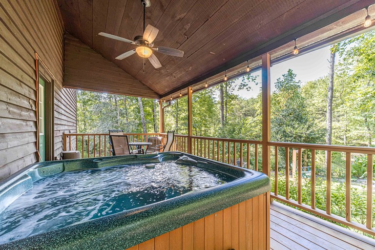 Cabins (United States of America, Sautee Nacoochee, Georgia)