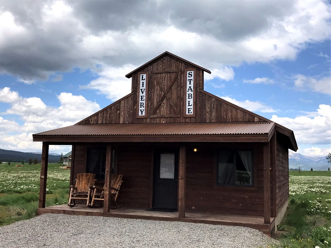 Impressive Old West Cabin with Fireplace in Island Park, Idaho
