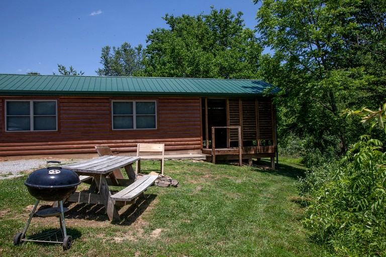 Cabins (United States of America, Herod, Illinois)