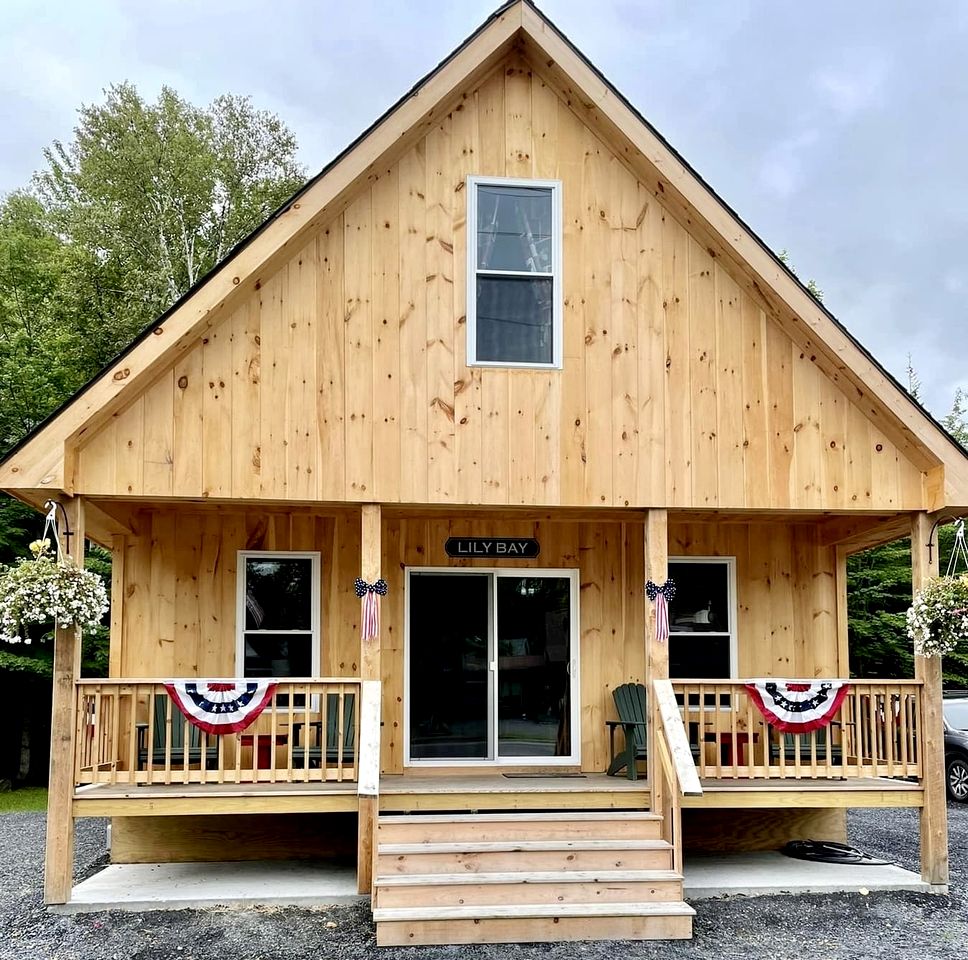 Incredible Wooden Cabin with Fire Pit and Barbecue in Greenville, Maine