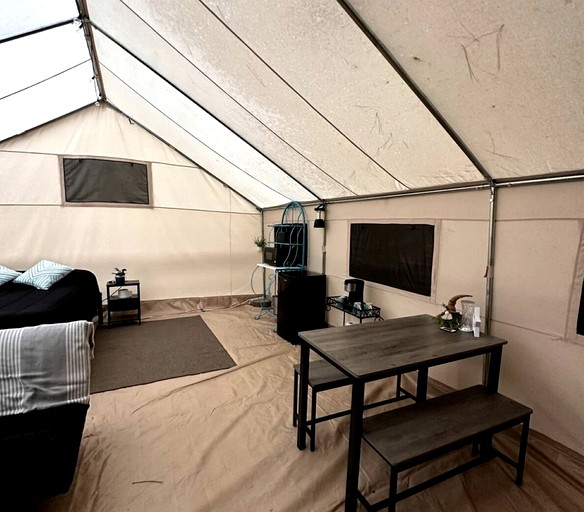 Safari Tents (United States of America, Murfreesboro, Arkansas)