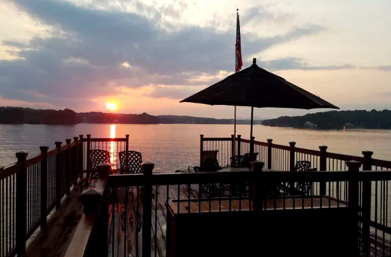 Cottages (Smith Mountain Lake, Virginia, United States)