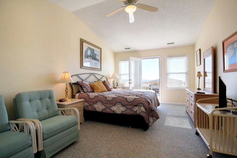 Cottages (Holden Beach, North Carolina, United States)