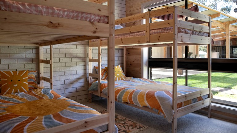 Vacation Rentals (Australia, Wheatsheaf, Victoria)
