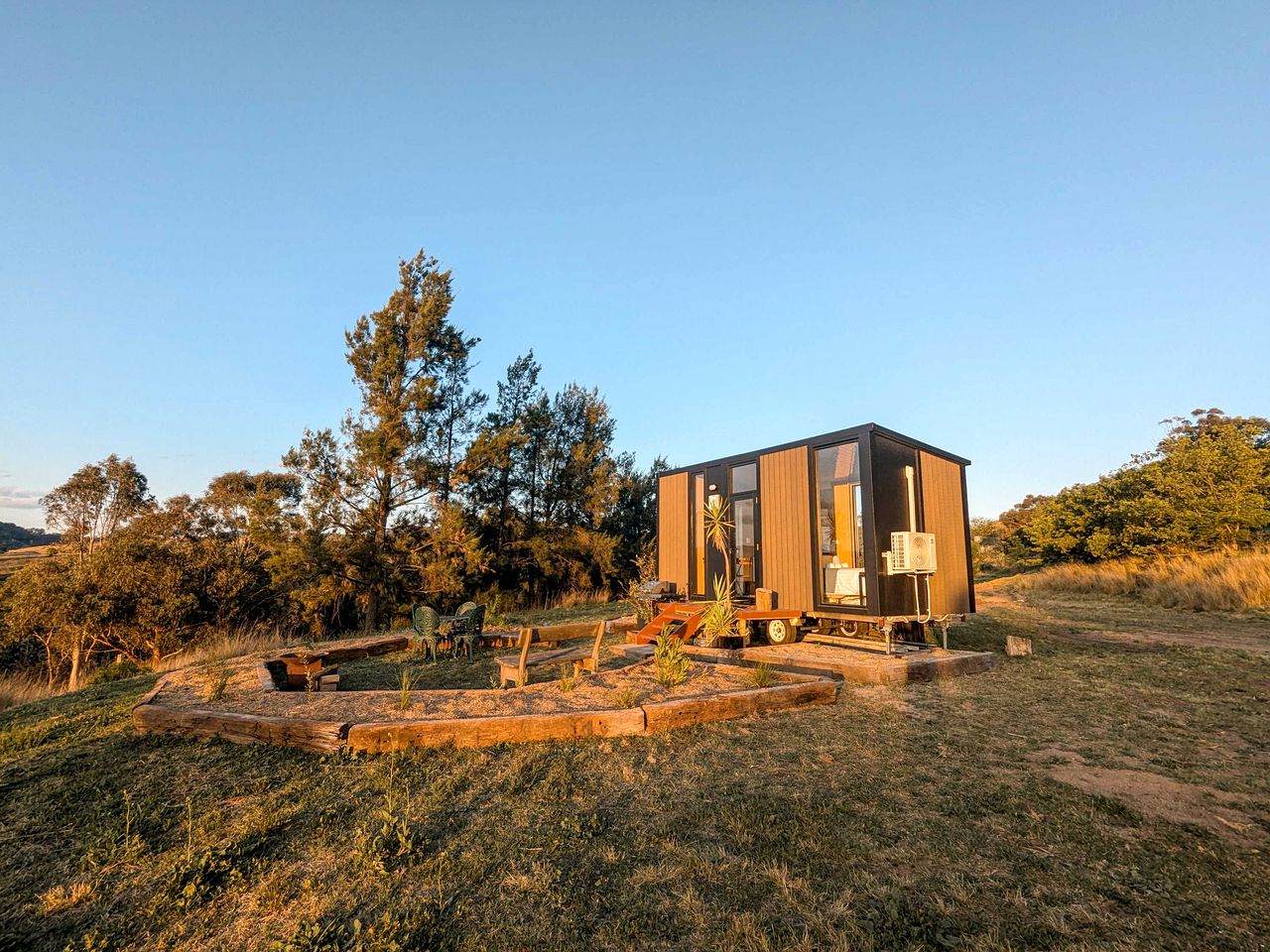Enjoyable Tiny House with Great Sights in Kanimbla, New South Wales