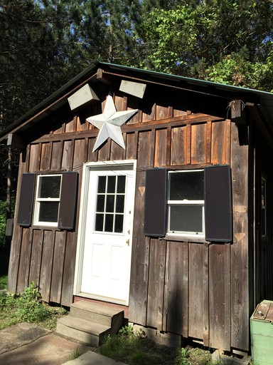 Cabins (Prattsburgh, New York, United States)