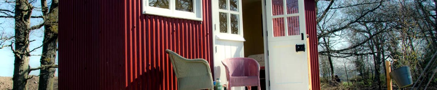 Tiny Houses (Horsham, England, United Kingdom)