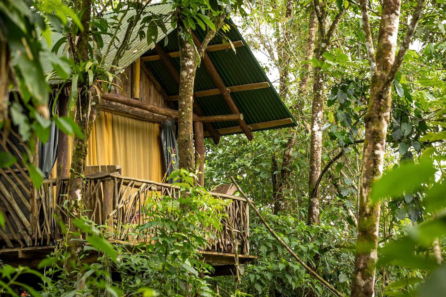 Huts (La Tigra, Alajuela, Costa Rica)