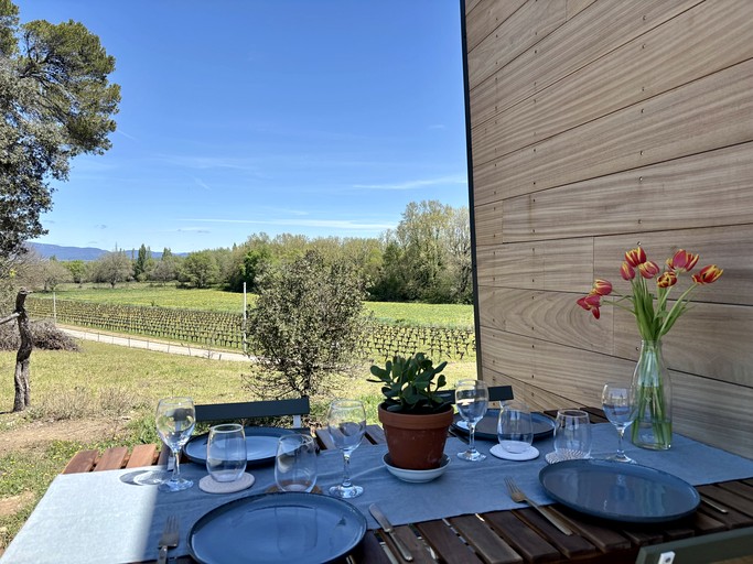 Tiny Houses (France, Meyrargues, Provence-Alpes-Côte d'Azur)