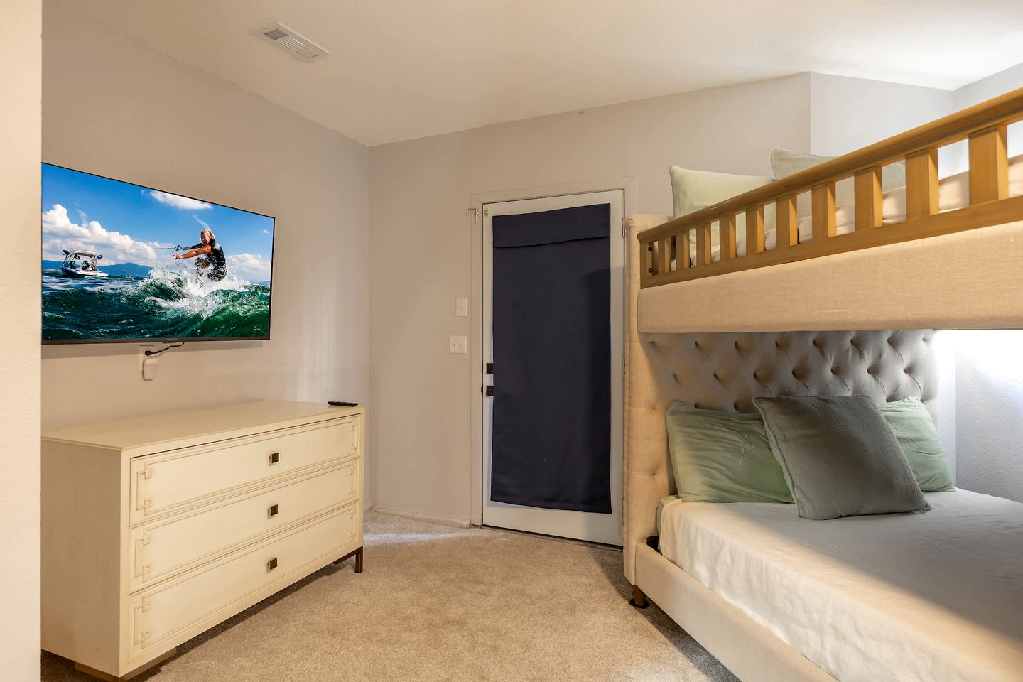 Stunning Lakefront Vacation Home with Private Dock near Boulder Bay Park in Big Bear Lake