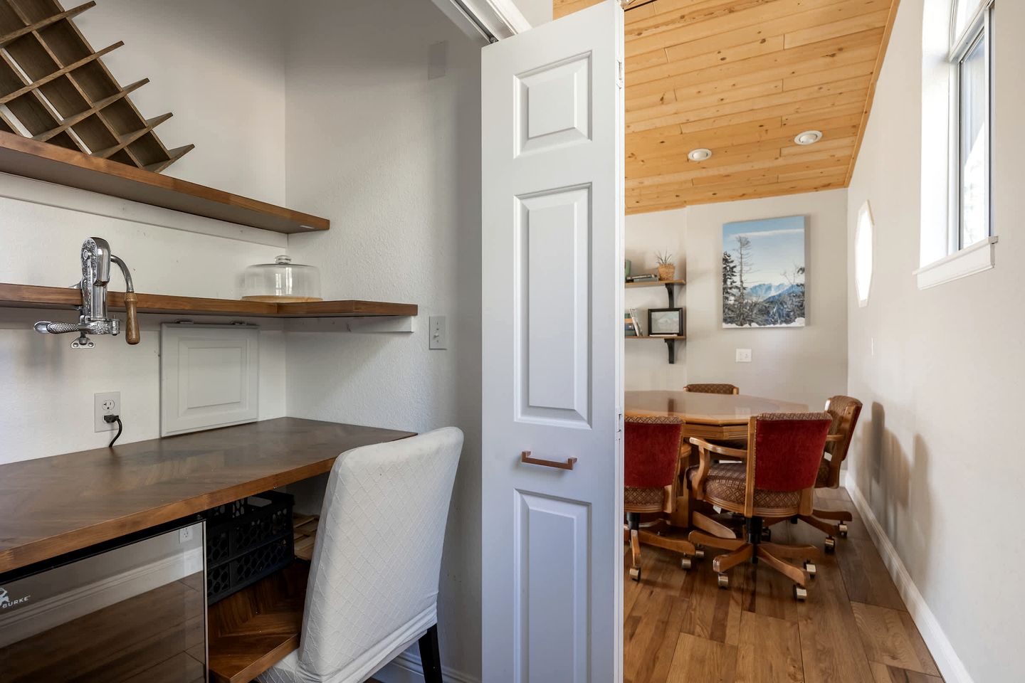 Stunning Lakefront Vacation Home with Private Dock near Boulder Bay Park in Big Bear Lake