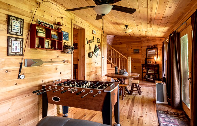 Cabins (United States of America, Topton, North Carolina)