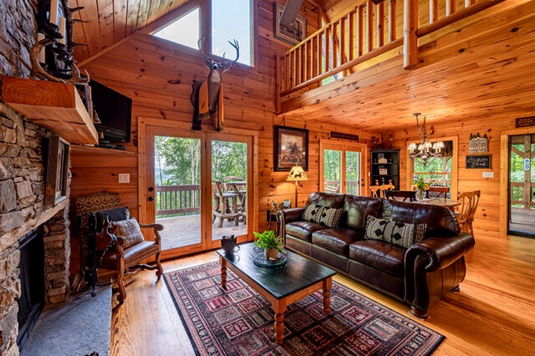Cabins (United States of America, Topton, North Carolina)