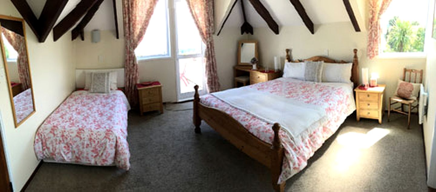 Nature Lodges (Rotorua, North Island, New Zealand)
