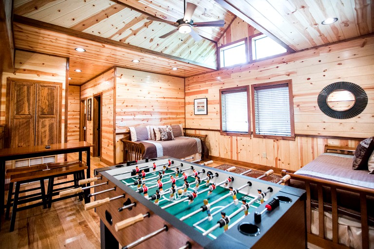 Log Cabins (Broken Bow, Oklahoma, United States)
