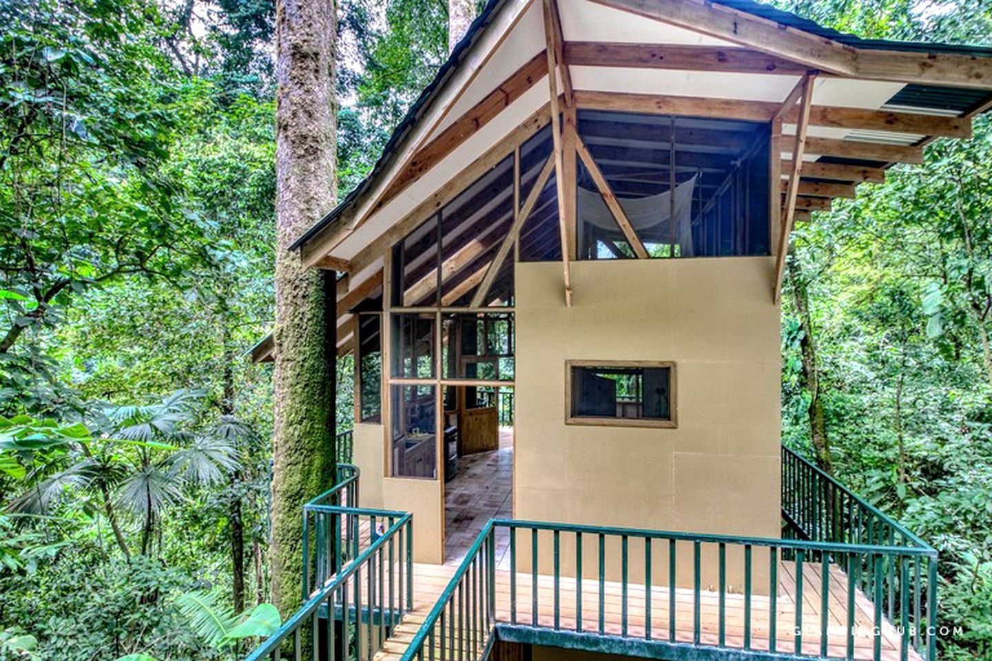 Casas árbol (Piedras Blancas, Puntarenas, Costa Rica)