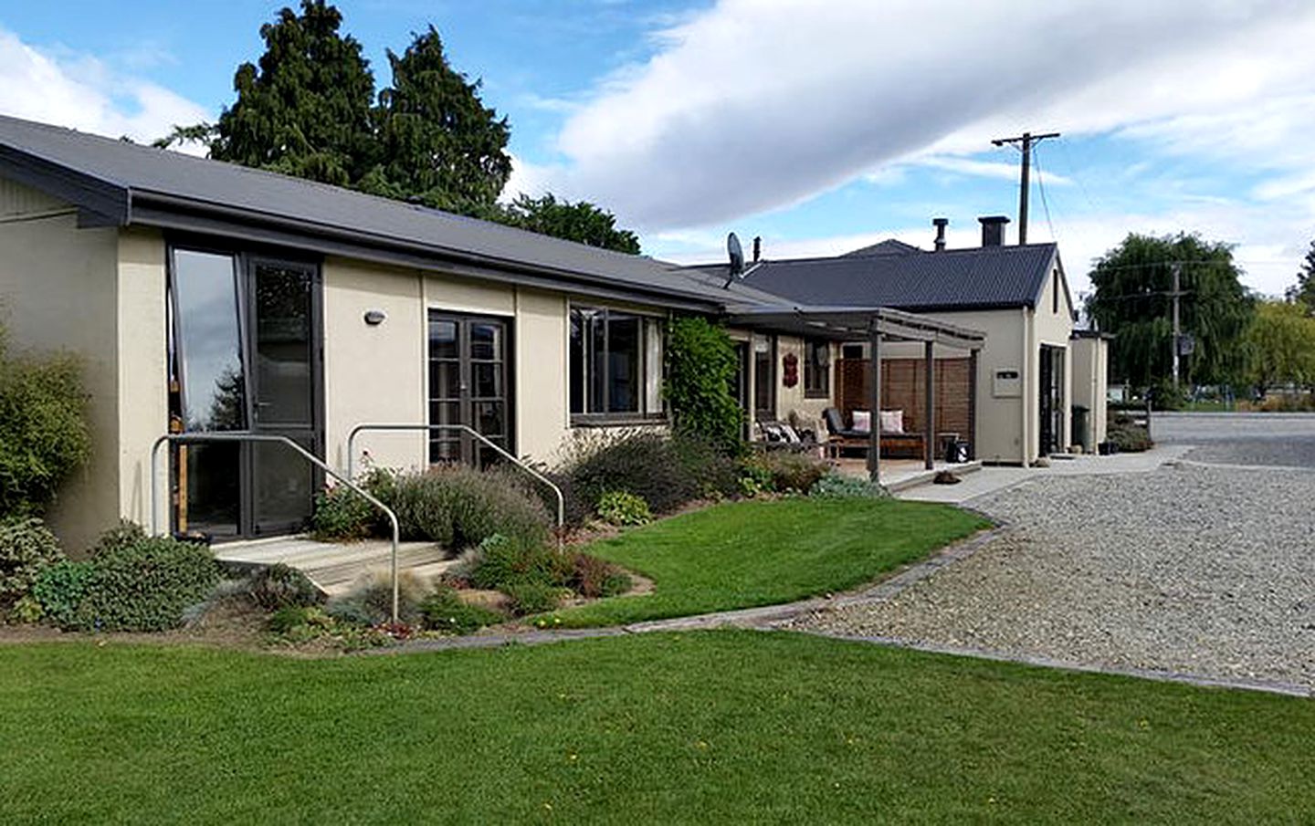 Nature Lodges (Lauder, South Island, New Zealand)