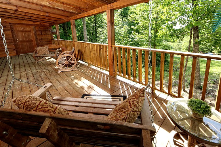Log Cabins (Sevierville, Tennessee, United States)