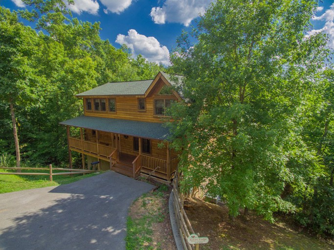 Log Cabins (Sevierville, Tennessee, United States)