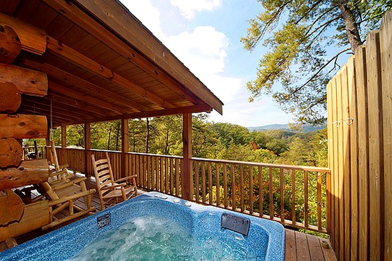 Log Cabins (Sevierville, Tennessee, United States)