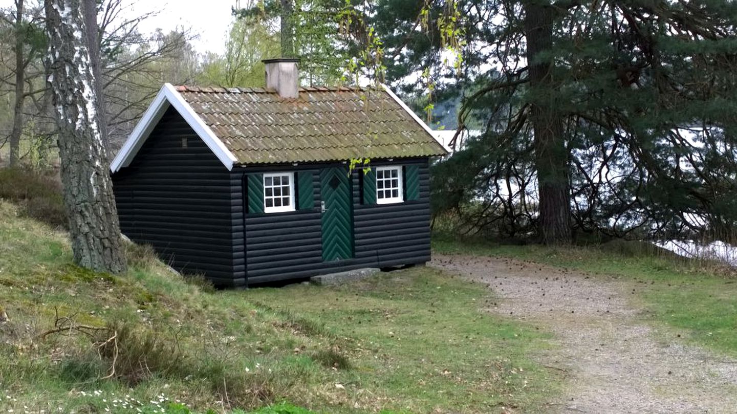Cabins (Karlshamn, Blekinge, Sweden)