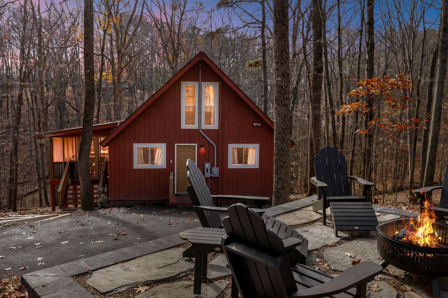 Cozy Cabin in the Heart of West Virginia, near Shenandoah National Park, with WiFi and a Fire Pit