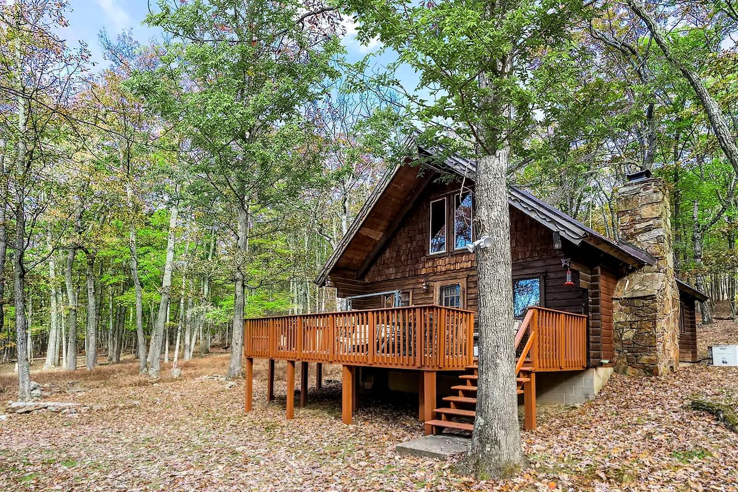 Cabins (United States of America, Great Cacapon, West Virginia)