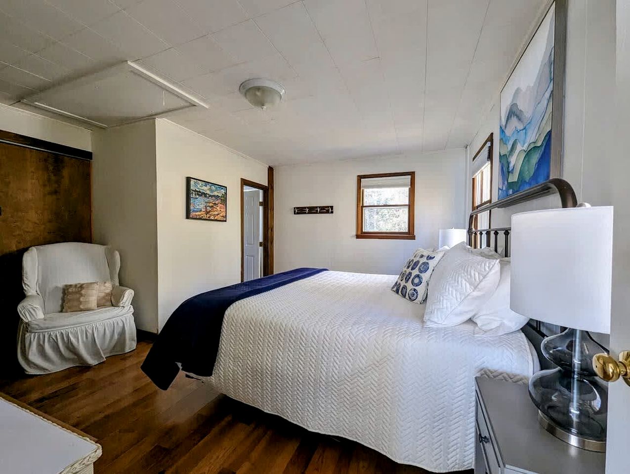 Stunning Oceanfront Ranch Cottage with Private Beach & Fire Pit Near Acadia National Park, Gouldsboro Maine