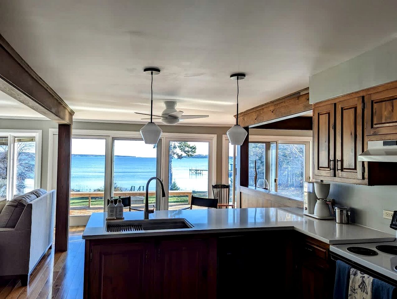 Stunning Oceanfront Ranch Cottage with Private Beach & Fire Pit Near Acadia National Park, Gouldsboro Maine