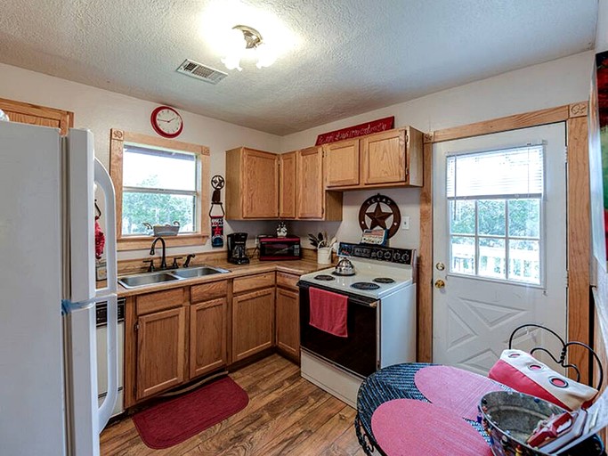 Cottages (United States of America, --, --)