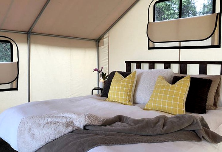 Safari Tents (Soldotna, Alaska, United States)