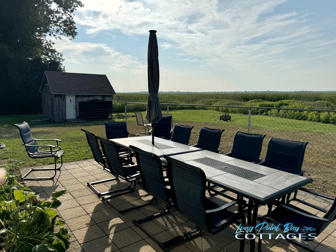 Cottages (Canada, Long Point, Ontario)