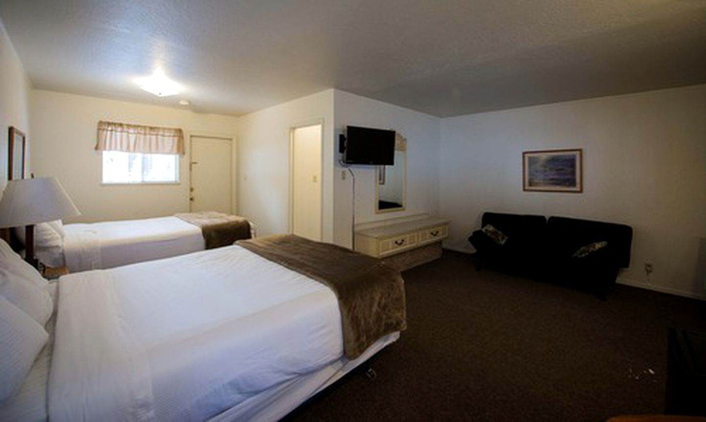 Nature Lodges (Long Barn, California, United States)
