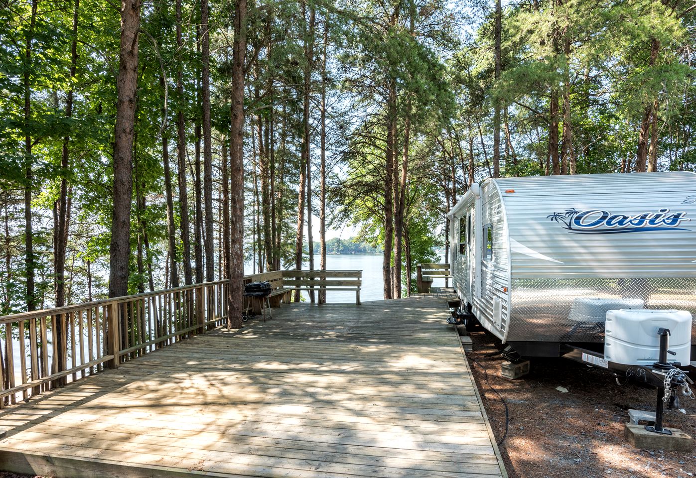 Caravans (Charlotte, North Carolina, United States)