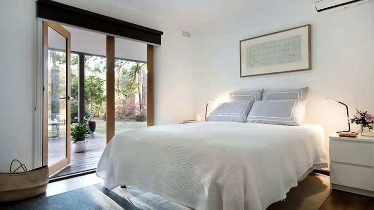 Cottages (Australia, Wheatsheaf, Victoria)