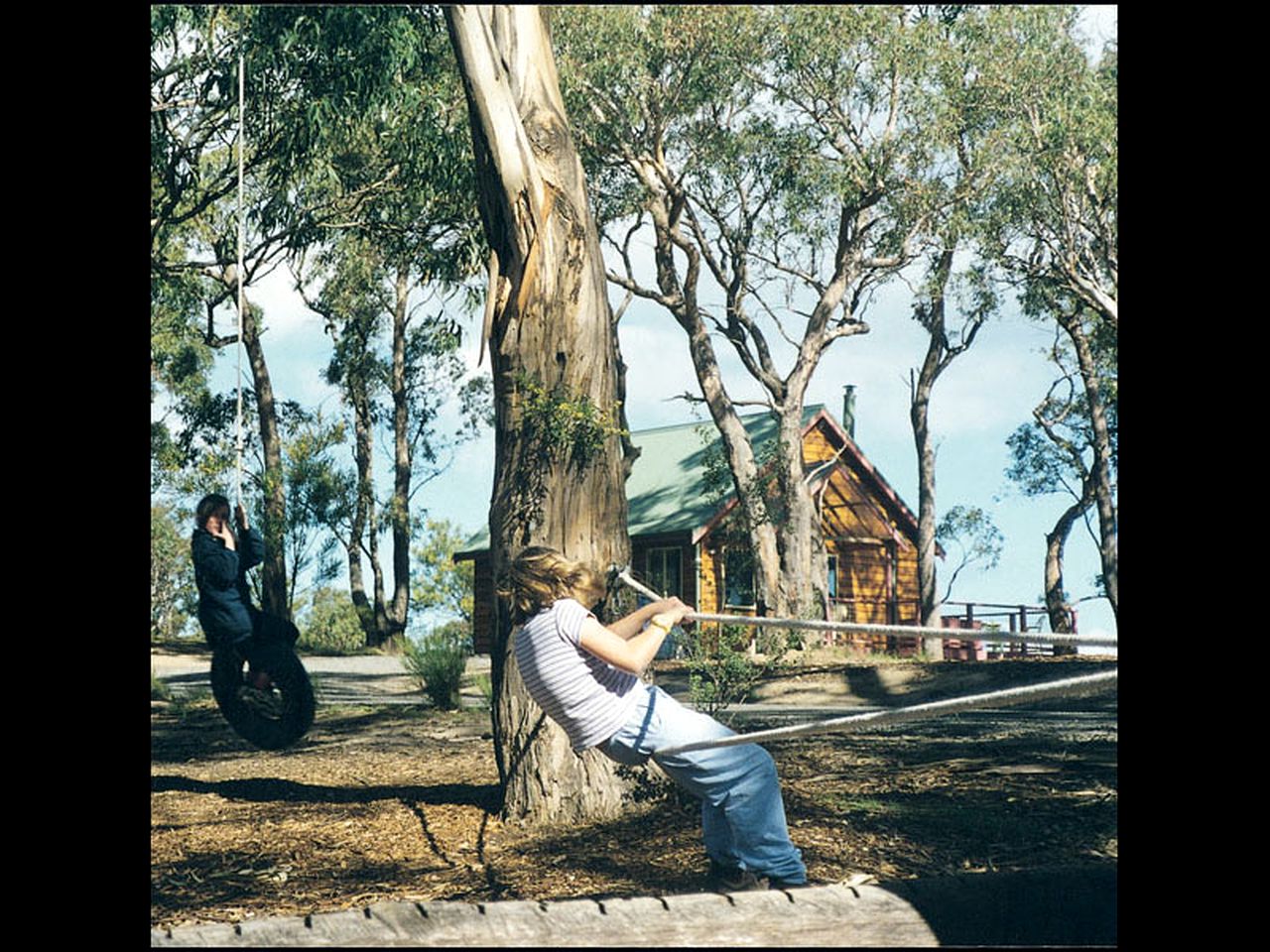 Cabins (Lorne, Victoria, Australia)