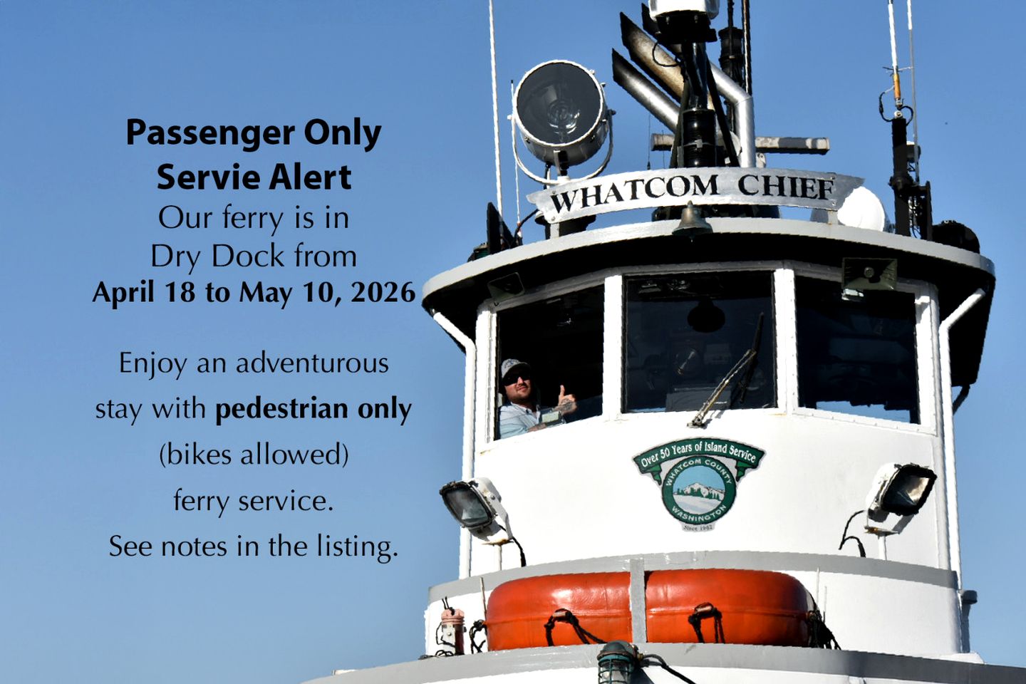 Luminous Cottage with Lofted Interior, Large Deck, Jacuzzi and Splendid Views in Washington