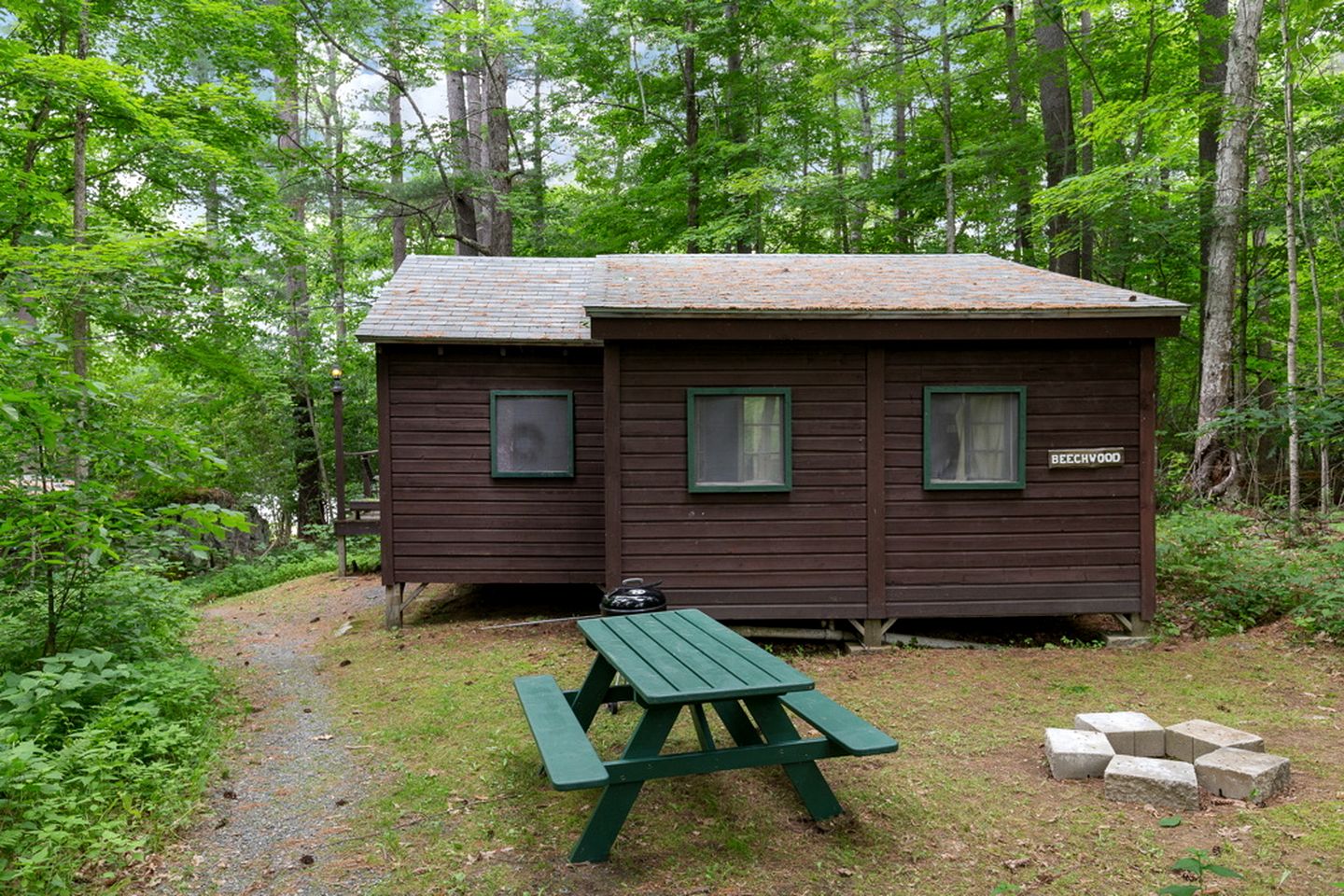 Cabins (United States of America, Lyme, New Hampshire)