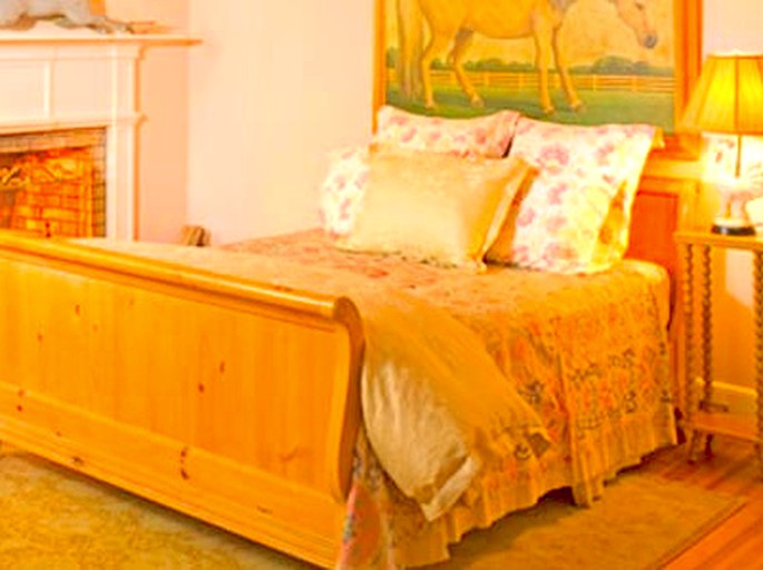 Nature Lodges (Colebrook, Connecticut, United States)